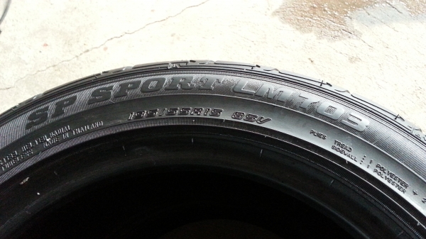 ยาง 195-55R15  Dunlop SP-SPRT LM703 ปี3012-2912 (1คู่)