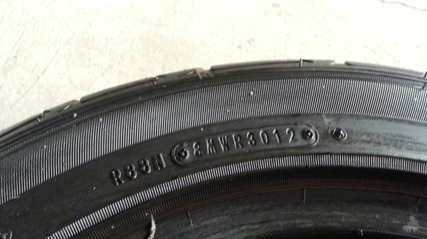 ยาง 195-55R15  Dunlop SP-SPRT LM703 ปี3012-2912 (1คู่)