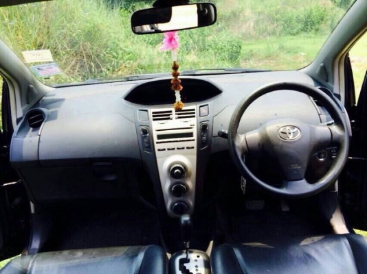 Toyota Yaris ปี08   Auto ตัวTOP