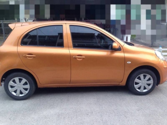 Nissan March ปี11   Auto