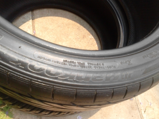 205/45R17  ต่างยี่ห้อ มี 3 เส้น tel.081-427-3941
