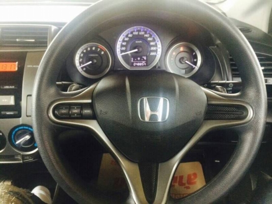 Honda City ปี13  ตัวTOP