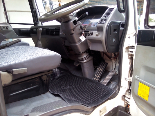 6 ล้อกลาง  *Euro.2  HINO  *สมอทอง*  FC4J  150 แรงม้า  *ยาว 5.50 ม.*  รถสวยเดิม+สวยจริง+พร้อมใช้งาน * รถห้างแท้ * มีเล่มพร้อม *