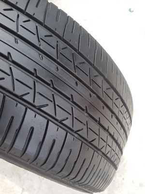 ขายยาง215/55/17 ปี 0513 BRIDGESTONE ER33  4เส้น