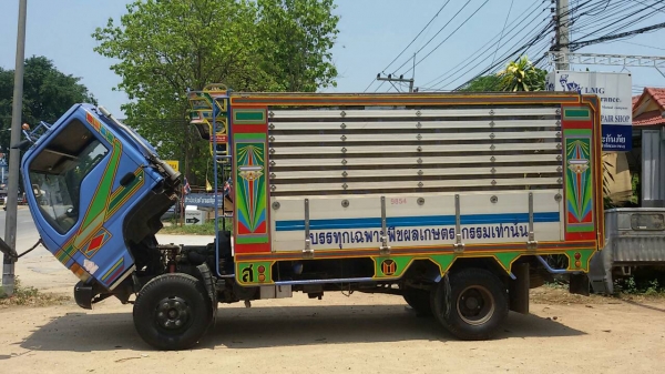 ขาย6 ล้อ NPR7 ดั้ม สวยๆ กระบะมิเนียม เครื่อง130 แรงม้า ขาย6 ล้อ NPR7 ดั้ม สวยๆ กระบะมิเนียม เครื่อง130 แรงม้า