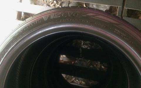 - ขายยาง 205/45/17 ปี13 5000.- - ขายยาง 205/45/17 ปี13 5000.-