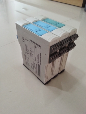 ตัวควบคุมระดับน้ำ Endress &amp; Hauser