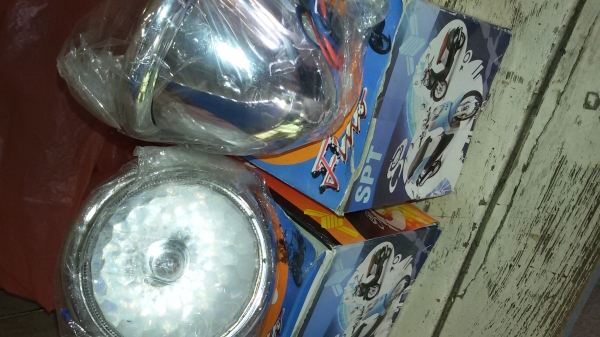 ไฟสปอร์ตไลต์แต่งมอเตอร์ไซค์