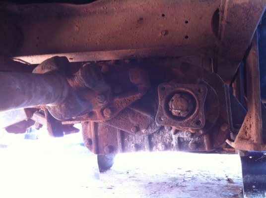 ขายเครื่องมิตรซูแคนเตอร์ พร้อมเกียร์