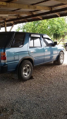 ขายถูก!!! ปิ๊กอัพอีซูซุ 4 ประตู ขายถูก!!! ปิ๊กอัพอีซูซุ 4 ประตู