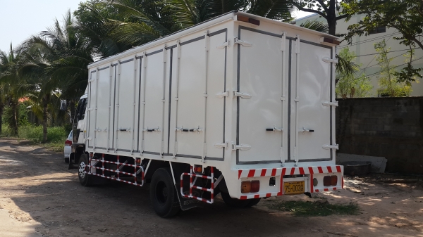 FC4Jปี 45 ยาว 5.5 เมตร ประตู 10 บาน ขาย... 690000 FC4Jปี 45 ยาว 5.5 เมตร ประตู 10 บาน ขาย... 690000