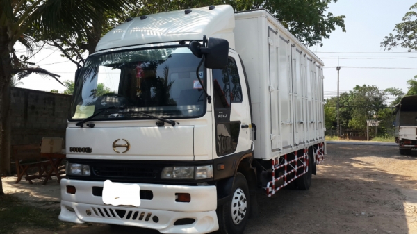 FC4Jปี 45 ยาว 5.5 เมตร ประตู 10 บาน ขาย... 690000