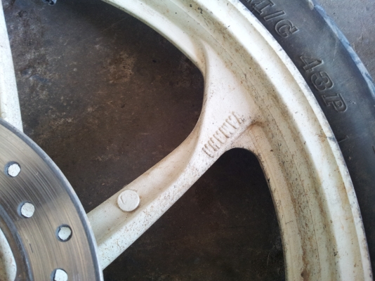 ขายล้อแม็กyamahaแท้ ขายล้อแม็กyamahaแท้