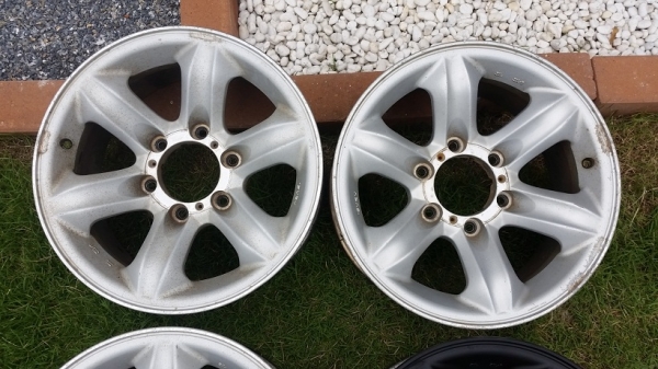 ขายล้อเล็บเหยี่ยว ขอบ16 ขายล้อเล็บเหยี่ยว ขอบ16