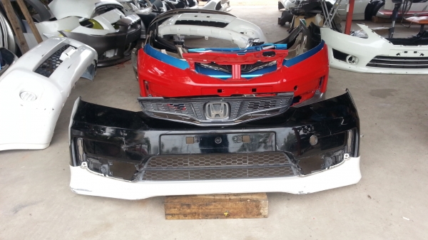 กันชนหน้า Jazz SV ของแท้มือสอง