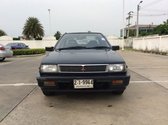 ขายรถมิตซู แชมป์ ปี92 เครื่อง 1.5 เกียร์ธรรมดา ติดแก๊สLPG (ใช้ได้2ระบบ) ภายในเบาะกำมะหยี่เดิมสวยมากสะอาด แผงประตูสวยสะอาด กระจกไฟฟ้าคู่หน้า แอร์เย็น คอมแอร์ใหม่ ตัวถังเดิมๆตะเข็บเดิมทั้งคันไม่มีชน ห้องเครื่องเดิมสวย สีบางมีริ้วรอย แม็ก15" รถขับดีเลยค ขายรถมิตซู แชมป์ ปี92 เครื่อง 1.5 เกียร์ธรรมดา ติดแก๊สLPG (ใช้ได้2ระบบ) ภายในเบาะกำมะหยี่เดิมสวยมากสะอาด แผงประตูสวยสะอาด กระจกไฟฟ้าคู่หน้า แอร์เย็น คอมแอร์ใหม่ ตัวถังเดิมๆตะเข็บเดิมทั้งคันไม่มีชน ห้องเครื่องเดิมสวย สีบางมีริ้วรอย แม็ก15" รถขับดีเลยค