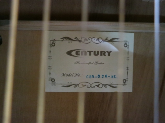 กีต้าร์โปร่งไฟฟ้าตัวบาง Century 026 ของใหม่ สีไม้ หน้าเงา เสียงดี EQ มีจูนเนอร์ในตัว