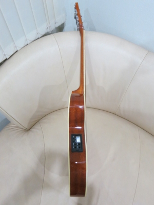 กีต้าร์โปร่งไฟฟ้าตัวบาง Century ของใหม่ สีซันเบิร์ส หน้าเงา เสียงดี EQ มีจูนเนอร์ในตัว