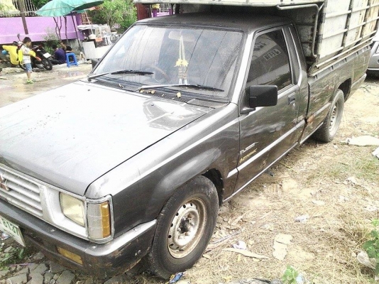 ขาบ L200 พวงมาลัยพาวเวอร ์ทะเบียนจาด2ปีเล่มชุดโอนครบ ขาบ L200 พวงมาลัยพาวเวอร ์ทะเบียนจาด2ปีเล่มชุดโอนครบ