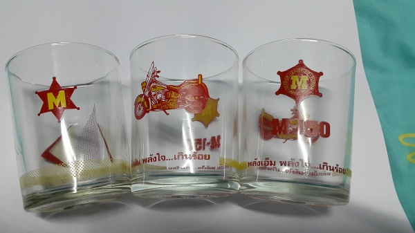 แก้วเอ็ม 100 เอ็ม 150 แก้วคราวน์ งานเก่า สภาพสวย ๆ ด่วน !!! ชุด 3 ใบ 100