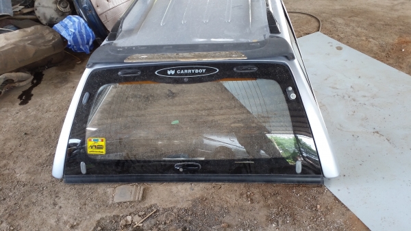 ขายหลังคาไทรทันครับสภาพเหมือนใหม่ครับ