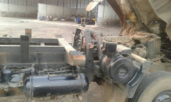 ขายด่วนรถุ6ล้อHINOFDดั้มเกษตรยาว5เมตรเครือง195แรงม้า