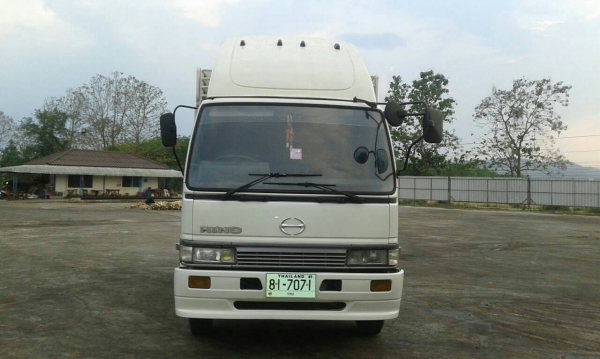 ขายด่วนรถุ6ล้อHINOFDดั้มเกษตรยาว5เมตรเครือง195แรงม้า