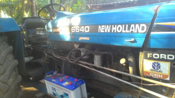 ขายรถไถ ฟอร์ด 6600 เครื่อง T5 ขายรถไถ ฟอร์ด 6600 เครื่อง T5