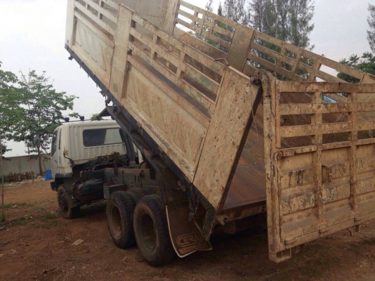 ขายด่วนรถหลงM6ดั้มสามมิตรเครือง260แรงปี49จดเบืยนผิด