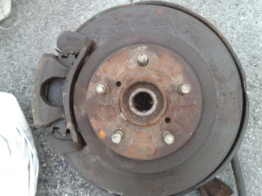 ขายครับ คู่ละ 1700 บาท