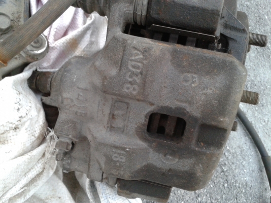 ขายครับ คู่ละ 1700 บาท