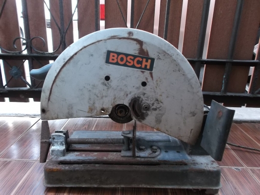 แท่นตัดไฟเบอร์ Bosch 1800 ใช้งานได้ปกติ ตามสภาพ