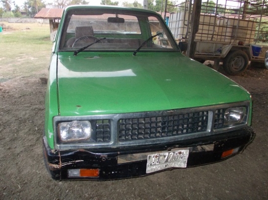 ขายรถกระบะ IZUSU KB 2000 CC สภาพดี 5 เกียร์ เล่ม+ชุดโอน