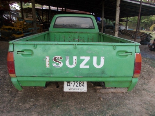 ขายรถกระบะ IZUSU KB 2000 CC สภาพดี 5 เกียร์ เล่ม+ชุดโอน