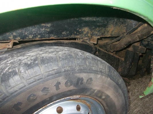 ขายรถกระบะ IZUSU KB 2000 CC สภาพดี 5 เกียร์ เล่ม+ชุดโอน