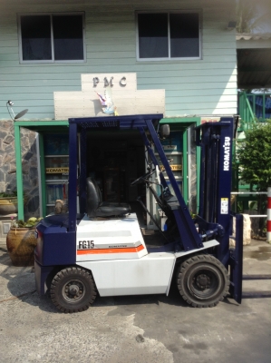 +++ ขายโฟล์คลิฟท์  KOMATSU FG15-14  ขนาด 1.5  ตัน   (รถนอก)  เครื่องยนต์เบนซิน   เสา 3  เมตร  เกียร์ธรรมดา  งา 1,070  มม.  ยางตันใหม่ 4  เส้นครับ