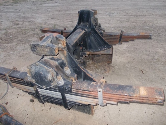 ขายโบกี้ 10 ล้อ HINO โปรเฟียร์ 1 เพลา น็อต 8 ตัว 72,000 บาท