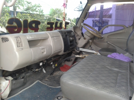 ขายครับรถห้างแท้ปี52รถ6ล้อHINO MNKUJ12HXเครื่อง136แรงโบร์อินเตอร์กระบะดั้มยาว4เมตรกว้า2.10เมตรพร้อมใช้