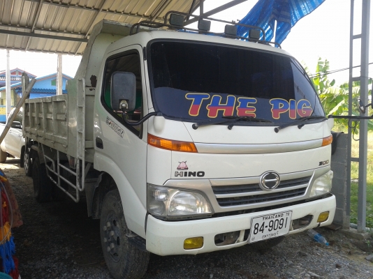ขายครับรถห้างแท้ปี52รถ6ล้อHINO MNKUJ12HXเครื่อง136แรงโบร์อินเตอร์กระบะดั้มยาว4เมตรกว้า2.10เมตรพร้อมใช้