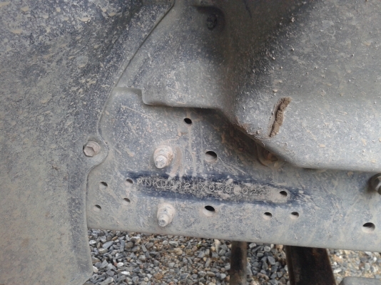 ขายครับรถห้างแท้ปี52รถ6ล้อHINO MNKUJ12HXเครื่อง136แรงโบร์อินเตอร์กระบะดั้มยาว4เมตรกว้า2.10เมตรพร้อมใช้