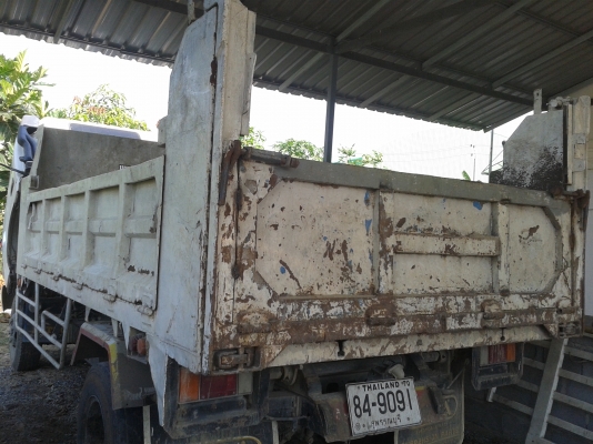 ขายครับรถห้างแท้ปี52รถ6ล้อHINO MNKUJ12HXเครื่อง136แรงโบร์อินเตอร์กระบะดั้มยาว4เมตรกว้า2.10เมตรพร้อมใช้