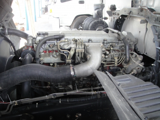 HINO FG เครื่องยนต์ 212 แรง ตู้ 10 บาน ยาว 7.20 เมตร รถสวย พร้อมใช้งาน HINO FG เครื่องยนต์ 212 แรง ตู้ 10 บาน ยาว 7.20 เมตร รถสวย พร้อมใช้งาน