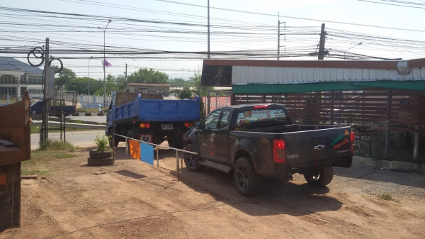 รับมัดจำแล้ว พี่ชายจาก อ.ศรีบุญเรือง ขอบคุณคับ ขายหกล้อดั้มพ์ ISUZU-NRR12C-6BG1-175 HP อ๊อฟชั่นครบพร้อมลุย รับมัดจำแล้ว พี่ชายจาก อ.ศรีบุญเรือง ขอบคุณคับ ขายหกล้อดั้มพ์ ISUZU-NRR12C-6BG1-175 HP อ๊อฟชั่นครบพร้อมลุย