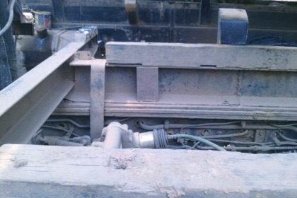 MITSUBISHI FUSO FN527 TURBO 220 HP 6D16 TF 3109 สิบล้อดั๊มพ์ 2 เพลา กระบะดั๊มพ์เหล็ก 12 ตันของ KAC โคราชสภาพดีพื้นไม่บุบไม่ผุพร้อมบรรทุกได้เลยครับ เครื่องยนต์เดิมๆแรงดีไม่เยิ้ม ภายในเก๋งคอนโซลสวยครบ แอร์เย็น พวงมาลัยเพาเวอร์ ระบบเบรคทริ๊ปฟี้ครบครัน ช่วงล่