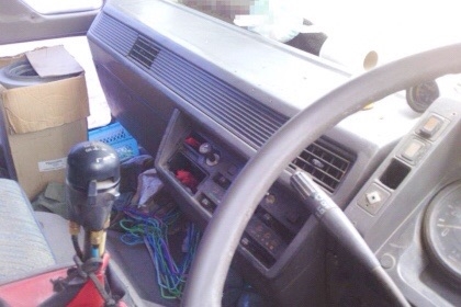 MITSUBISHI FUSO FN527 TURBO 220 HP 6D16 TF 3109 สิบล้อดั๊มพ์ 2 เพลา กระบะดั๊มพ์เหล็ก 12 ตันของ KAC โคราชสภาพดีพื้นไม่บุบไม่ผุพร้อมบรรทุกได้เลยครับ เครื่องยนต์เดิมๆแรงดีไม่เยิ้ม ภายในเก๋งคอนโซลสวยครบ แอร์เย็น พวงมาลัยเพาเวอร์ ระบบเบรคทริ๊ปฟี้ครบครัน ช่วงล่