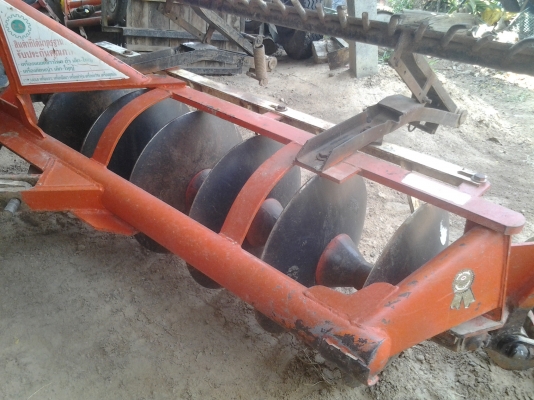 ขายตามสภาพรถไถคูโบต้า34แรงเครื่องดีสวยมีโรต้ารีด้วยใช้งานได้เลยมีพานหลังมีดันหน้า