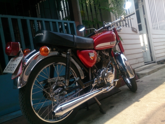 ขาย Honda CL100  ราคา 30000 ทะเบียนครบ ภาษีไม่ขาด(ด่วน)