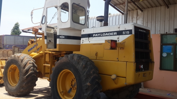 ขายรถตัก 515-1 คับสภาพสวยคับ ขายรถตัก 515-1 คับสภาพสวยคับ