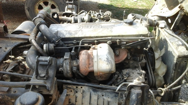 ขายด่วนรถ6ล้อNKRเครือง130แรงม้ารถห้าวแท้ปี44ขายหัวครั้ชซี