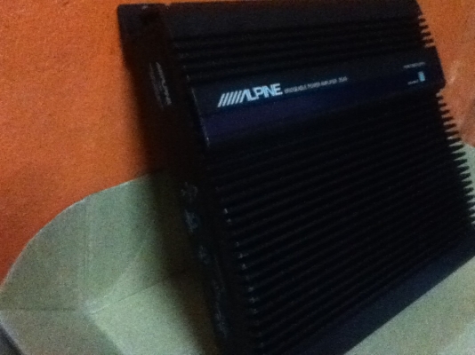 ขายแอมป์ /////ALPINE รุ่น 3549 (2ch) สภาพสวย แรงๆ ขายถูก 2200.-